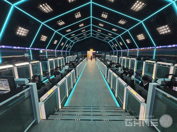 펍지 성수, 지드래곤 컬래버 팝업 현장 / 게임와이 촬영