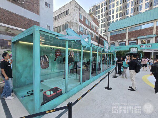 펍지 성수, 지드래곤 컬래버 팝업 현장 / 게임와이 촬영