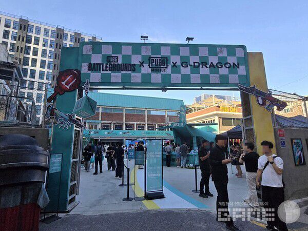 펍지 성수, 지드래곤 컬래버 팝업 현장 / 게임와이 촬영