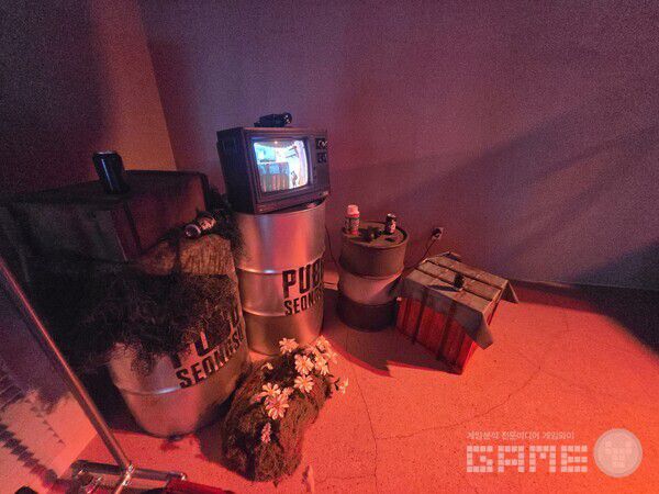 펍지 성수, 지드래곤 컬래버 팝업 현장 / 게임와이 촬영