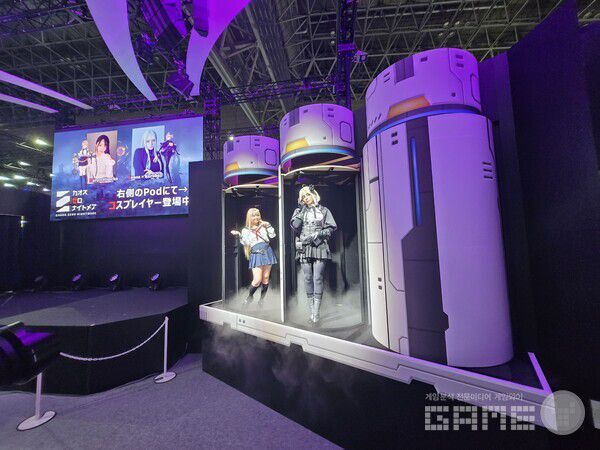 스마일게이트 부스 '미래시' 시연 현장 / 게임와이 촬영