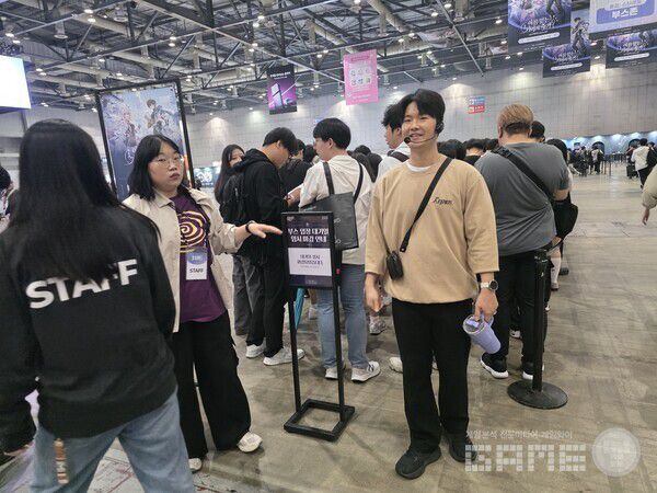 결국 닫혀버린 문. 호요랜드 2025 /게임와이 촬영