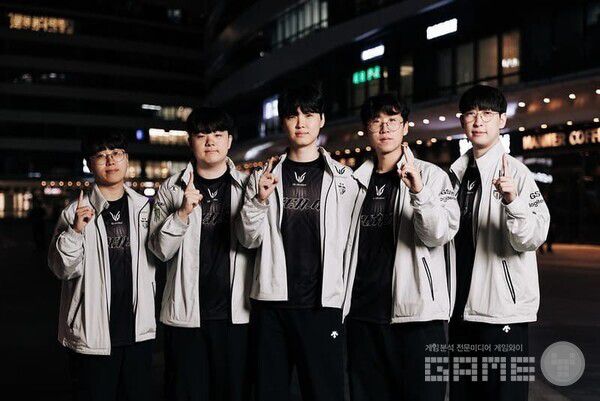 2025 LoL 월드 챔피언십 스위스 스테이지를 3승 1패로 통과한 젠지 /라이엇게임즈