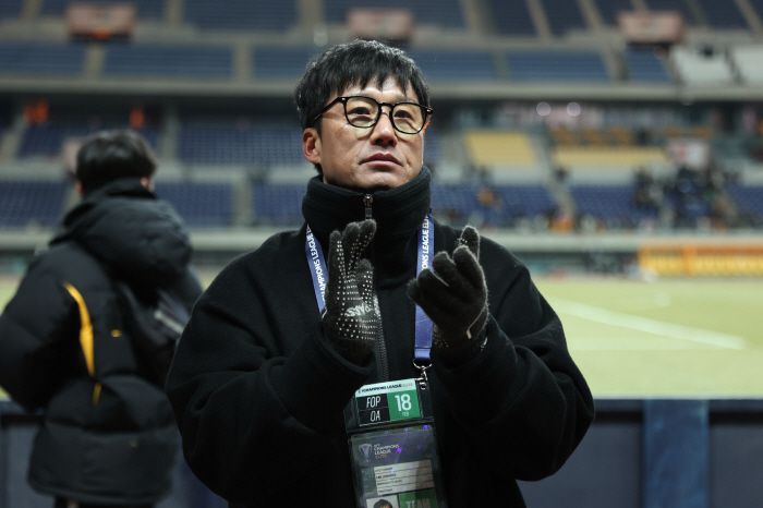 광주월드컵경기장/ 2024-2025 AFC 챔피언스리그 엘리트/ ACLE/ 리그스테이지 8차전/ 광주FC vs 부리람유나이티드/ 경기 종료/ 무승부/  광주 이정효 감독/ 사진 서혜민