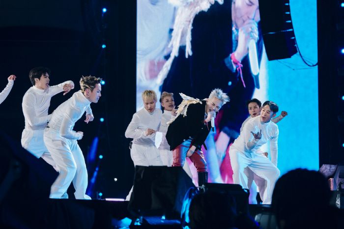 지드래곤이 29일과 30일 경기도 고양종합운동장에서 단독 콘서트 '2025 월드투어 [위버맨쉬] 인 코리아'를 열고, 양일간 6만여 명의 관객들을 만났다. 사진 제공=갤럭시코퍼레이션