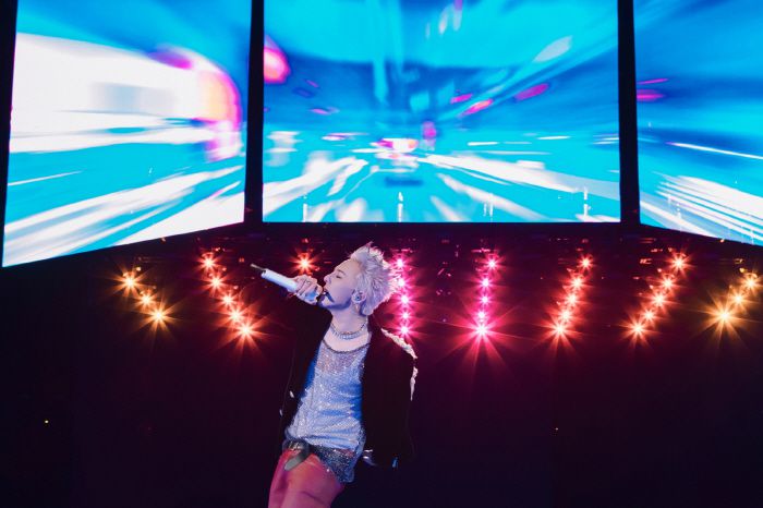 지드래곤이 29일과 30일 경기도 고양종합운동장에서 단독 콘서트 '2025 월드투어 [위버맨쉬] 인 코리아'를 열고, 양일간 6만여 명의 관객들을 만났다. 사진 제공=갤럭시코퍼레이션