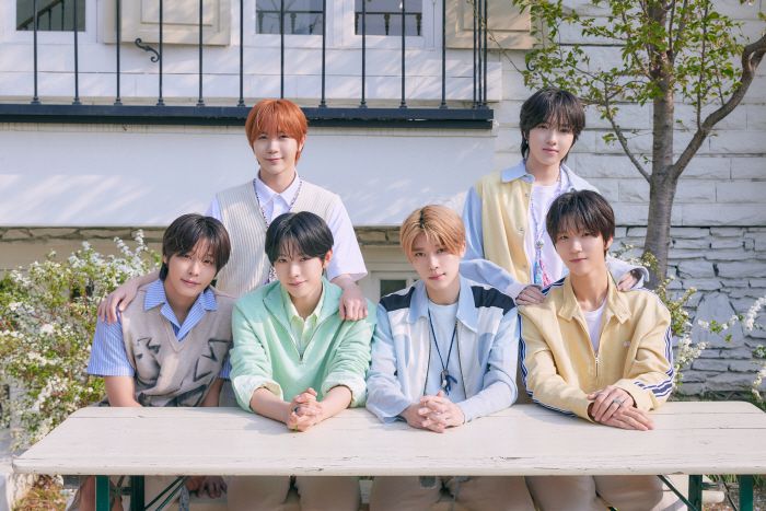NCT 위시. 멤버 료, 사쿠야, 재희, 시온, 유우시, 리쿠(위 왼쪽부터 시계방향으로). 사진 제공=SM엔터테인먼트