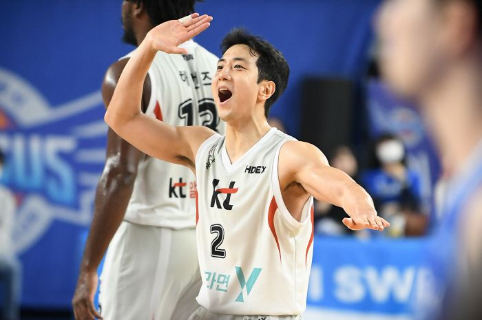 KT 허 훈. 허 훈은 완벽하게 3차전을 지배했다. 사진제공=KBL