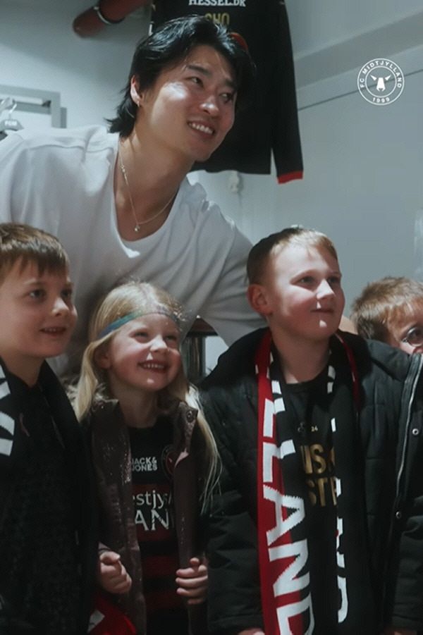 사진==미트윌란 SNS 캡쳐