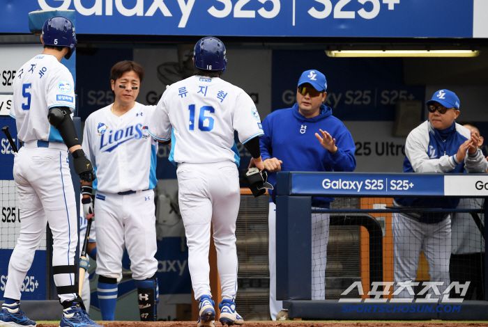 연패를 끊기 위해 최선을 다한 더그아웃 리더 강민호의 바람은 이뤄지지 않았다.