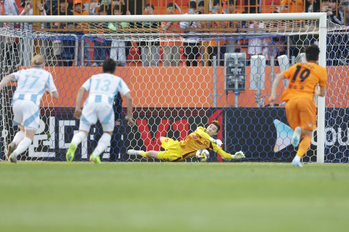 제주월드컵경기장/ K리그1/ 제주SKFC vs 울산HDFC/ 울산 조현우/ PK 선방/ 사진 김정수