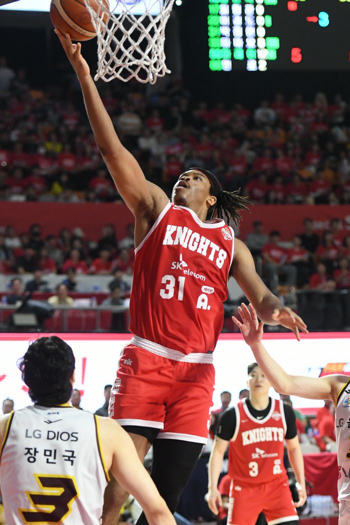 힉스는 슈퍼 서브였다. 사진제공=KBL