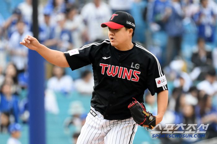 11일 대구 라이온즈파크에서 열린 삼성 라이온즈와 LG 트윈스의 경기. LG 장현식이 역투하고 있다. 대구=박재만 기자 pjm@sportschosun.com/2025.05.11/