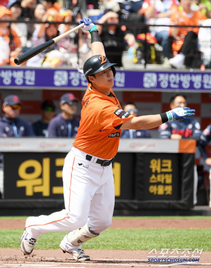 25일 대전 한화생명볼파크에서 열린 한화 이글스와 롯데 자이언츠의 경기. 1회말 무사 1,2루 한화 노시환이 스리런포를 날리고 있다. 대전=박재만 기자 pjm@sportschosun.com/2025.05.25/
