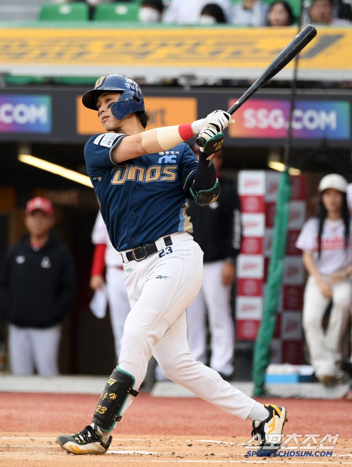 13일 인천 SSG랜더스필드에서 열린 SSG 랜더스와 NC 다이노스의 경기. NC 천재환이 타격을 하고 있다. 인천=박재만 기자 pjm@sportschosun.com/2025.05.13/