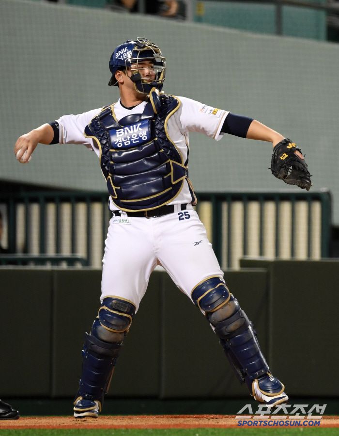 20일 울산 문수야구장에서 열린 NC 다이노스와 한화 이글스의 경기. NC 포수 김형준이 수비를 하고 있다. 울산=박재만 기자pjm@sportschosun.com/2025.05.20/