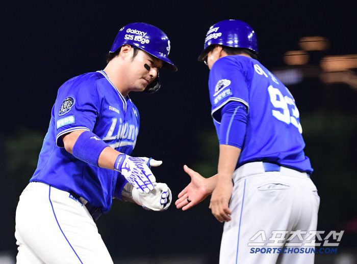 10일 광주 기아챔피언스필드에서 열린 KBO리그 KIA와 삼성의 경기. 7회초 삼성 박병호가 KIA 네일을 상대로 솔로홈런을 날렸다. 그라운드를 돌고 있는 박병호. 광주=송정헌 기자songs@sportschosun.com/2025.06.10/