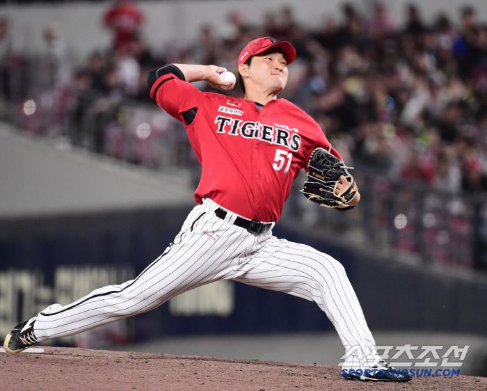 11일 광주 기아챔피언스필드에서 열린 KBO리그 KIA와 삼성의 경기. 투구하고 있는 KIA 전상현. 광주=송정헌 기자songs@sportschosun.com/2025.06.11/