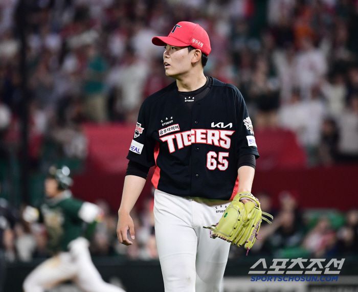 21일 인천 SSG랜더스필드에서 열린 SSG와 KIA의 경기. 10회를 무실점으로 마친 KIA 성영탁. 인천=송정헌 기자songs@sportschosun.com/2025.06.21/