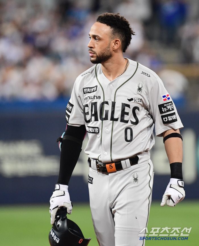 데뷔 두 번째 경기 4타수 무안타. 리베라토.