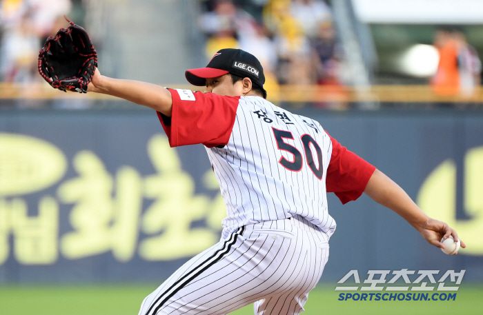 22일 잠실구장에서 열린 LG 트윈스와 두산 베어스의 경기. LG 장현식이 역투하고 있다. 잠실=박재만 기자 pjm@sportschosun.com/2025.06.22/
