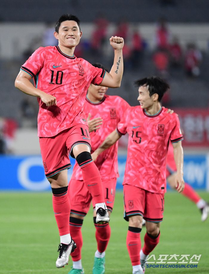 7일 축구대표팀이 용인미르스타디움에서 동아시안컵 중국과 첫 경기를 펼쳤다. 전반 선취골을 성공시킨 이동경. 용인=송정헌 기자songs@sportschosun.com/2025.07.07/