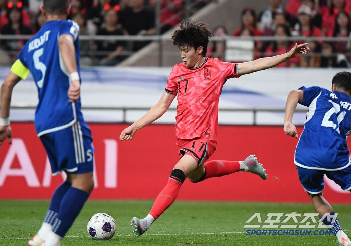 10일 서울월드컵경기장에서 열린 대한민국과 쿠웨이트의 2026년 북중미월드컵 아시아 3차예선 B조 최종전. 배준호가 공격하고 있다. 상암=정재근 기자 cjg@sportschosun.com/2025.6.10/