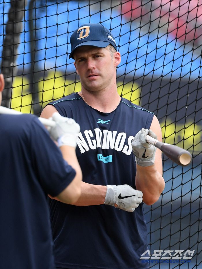 19일 잠실구장에서 열린 LG 트윈스와 NC 다이노스의 경기. NC 데이비슨이 타격 훈련을 하고 있다. 잠실=박재만 기자 pjm@sportschosun.com/2025.06.19/