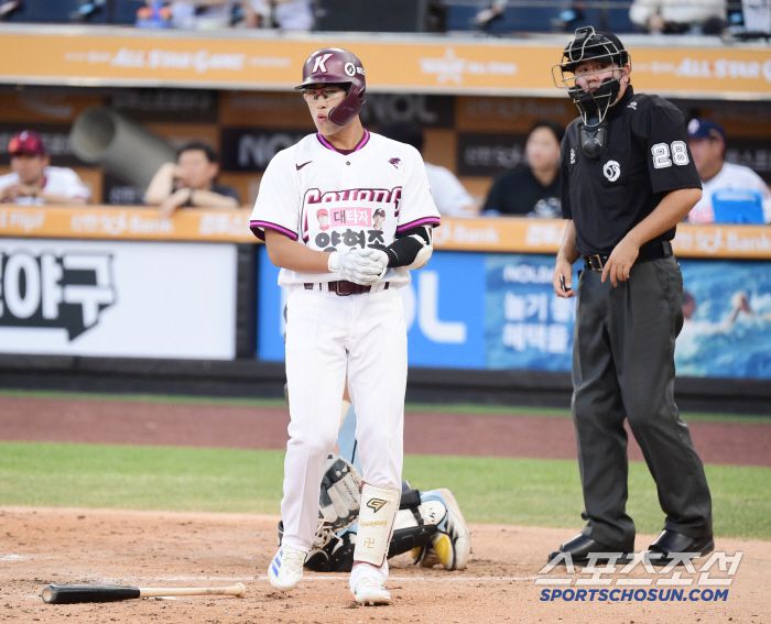 11일 대전 한화생명볼파크에서 열린 2025 KBO 퓨처스리그 올스타전. 타격하는 북부 올스타 키움 양현종. 대전=송정헌 기자songs@sportschosun.com/2025.07.11/