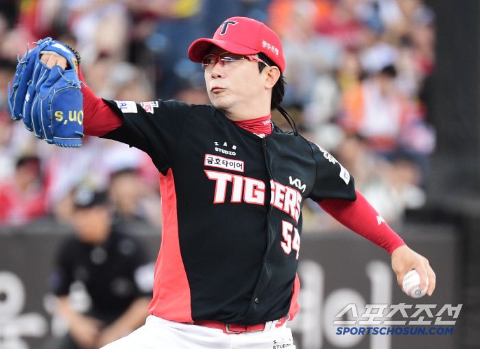 9일 대전 한화생명 볼파크에서 열린 한화와 KIA의 경기. 선발 투구하고 있는 KIA 양현종. 대전=송정헌 기자songs@sportschosun.com/2025.07.09/
