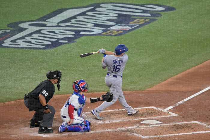 윌 스미스가 7회초 솔로홈런을 터뜨리고 있다. EPA연합뉴스