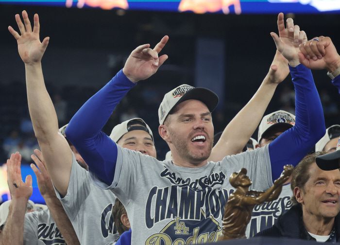 월드시리즈 2연패 직후 환호하는 프리먼. UPI연합뉴스