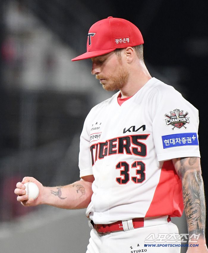 1일 광주 기아챔피언스필드에서 열린 KT-KIA전. 3회초 올러가 역전을 허용한 후 아쉬워하고 있다. 광주=정재근 기자 cjg@sportschosun.com/2025.10.1/