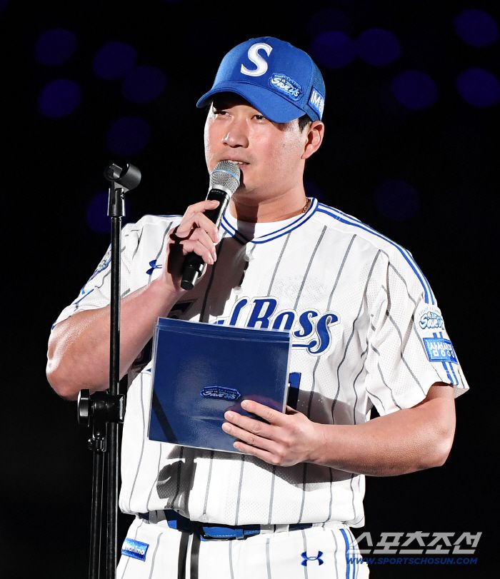30일 대구 라이온즈파크에서 오승환의 은퇴식이 열렸다. 오승환이 은퇴 소감을 말하고 있다. 대구=정재근 기자 cjg@sportschosun.com/2025.9.30/