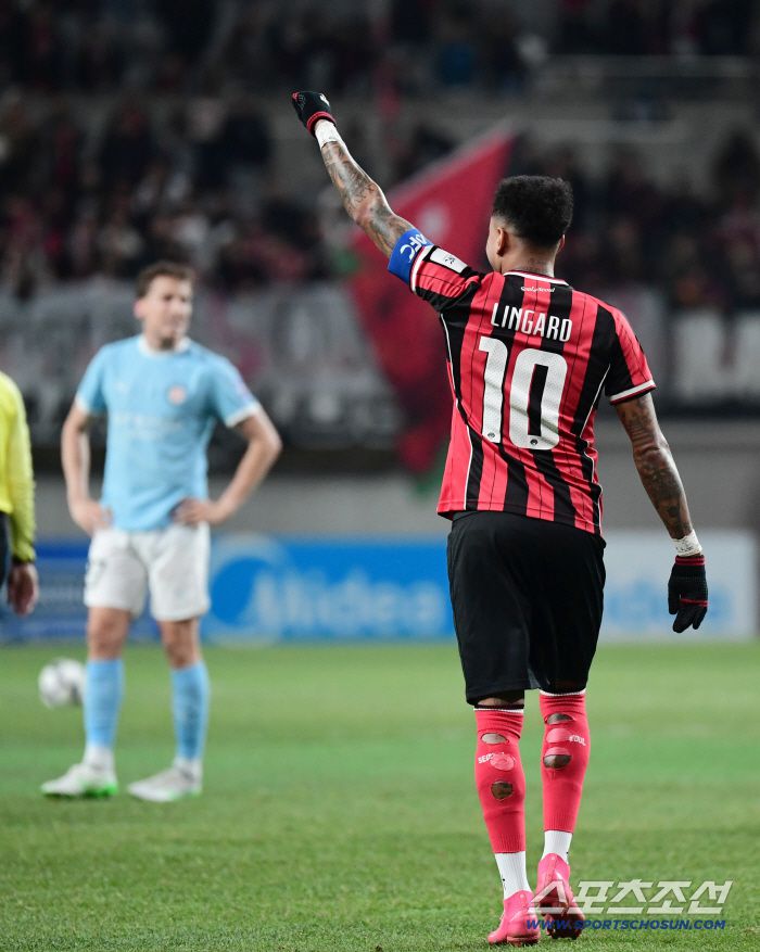 10일 오후 서울월드컵경기장에서 아시아챔피언스리그 엘리트(ACLE) 리그 6차전 FC서울과 멜버른시티FC의 경기가 열렸다. 전반전 선취골을 성공시킨 FC서울 린가드. 상암=송정헌 기자songs@sportschosun.com/2025.12.10/