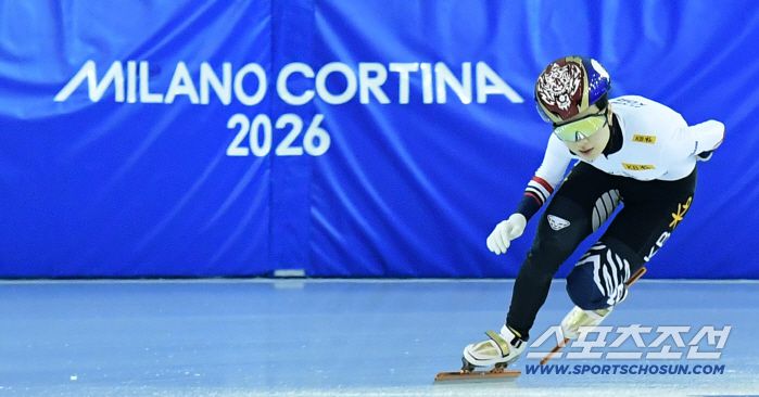 2026년 신년을 맞아 충북 진천 국가대표선수촌 훈련을 공개했다. 빙상 훈련을 하고 있는 밀라노코르티나 동계올림픽 쇼트트랙 대표팀 김길리. 진천=송정헌 기자songs@sportschosun.com/2025.12.23/