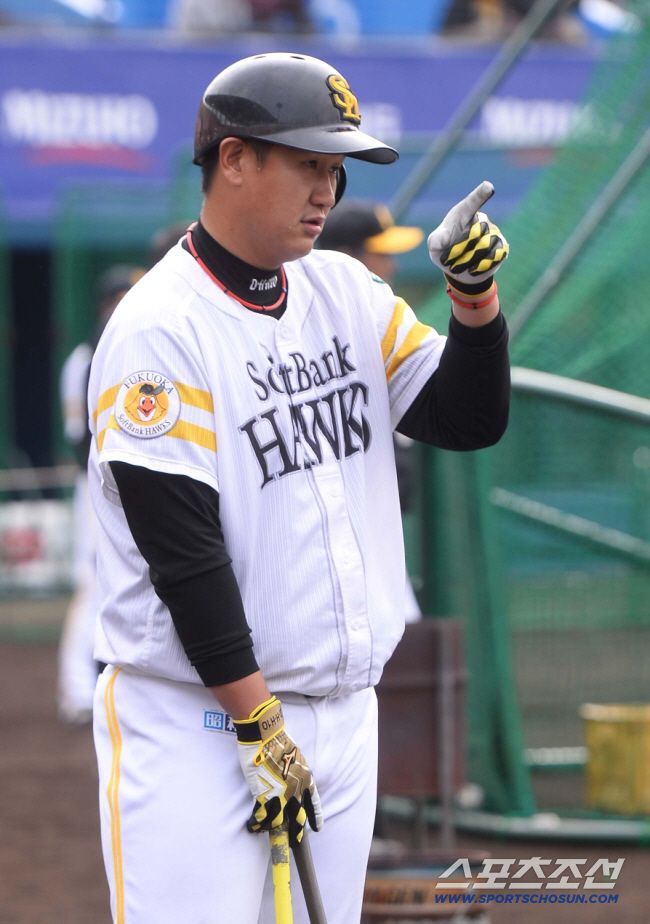 소프트뱅크 시절 이대호. 사진제공=스포츠닛폰