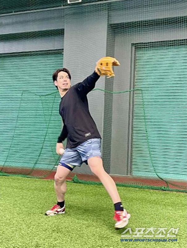 마에다는 일본에 복귀하면서 고향팀 히로시마가 아닌 라쿠텐과 2년 계약을 했다. 그는 "팀을 위해 최대한 많이 던지고, 많은 승리를 올리겠다"고 다짐했다. 사진출처=라쿠텐 이글스 홈페이지