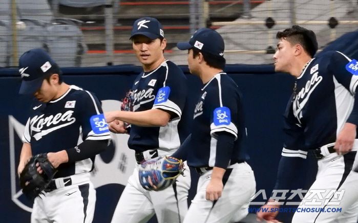 야구대표팀 박해민, 문현빈이 수비 훈련을 하고 있다. 고척=박재만 기자 동영상 캡처