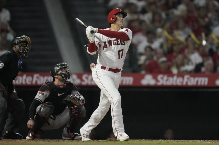오타니 쇼헤이는 2023년 LA 에인절스에서 연봉 3000만달러를 받았다. AP연합뉴스