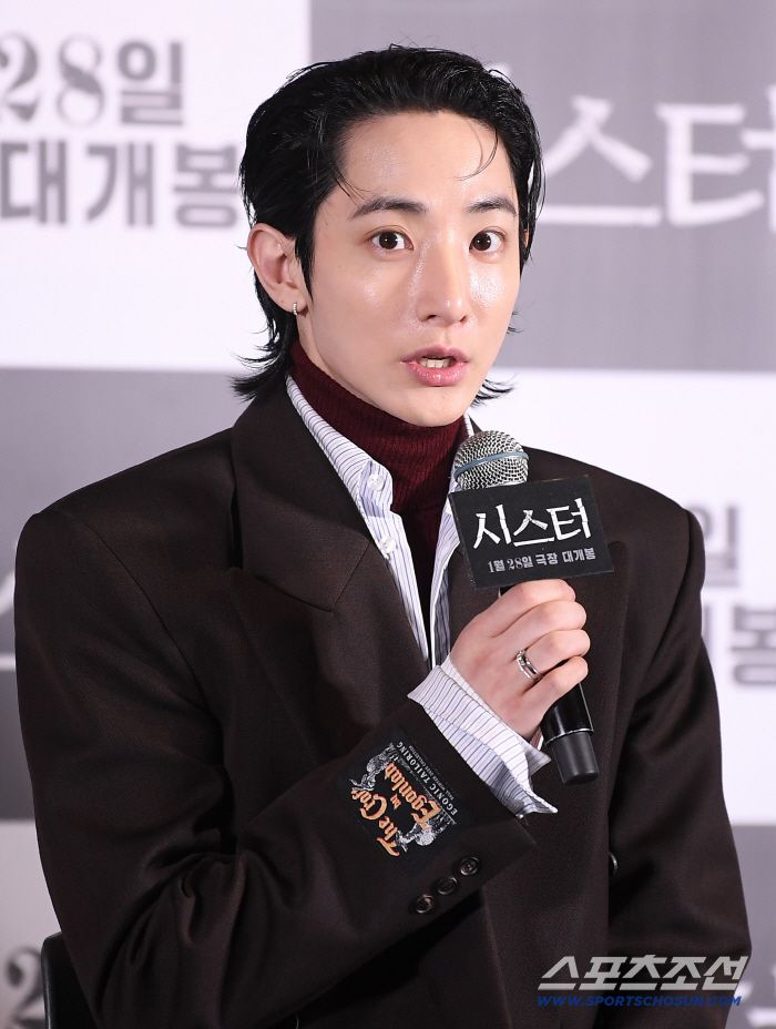 영화 '시스터' 시사회가 12일 오후 서울 CGV용산아이파크몰에서 열렸다. 배우 이수혁이 질문에 답하고 있다. 정재근 기자 cjg@sportschosun.com/2026.1.12/