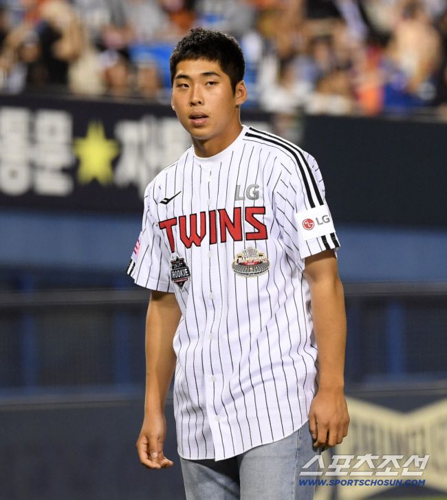 루키데이 때 신인 대표로 시타에 참여한 추세현. 스포츠조선DB