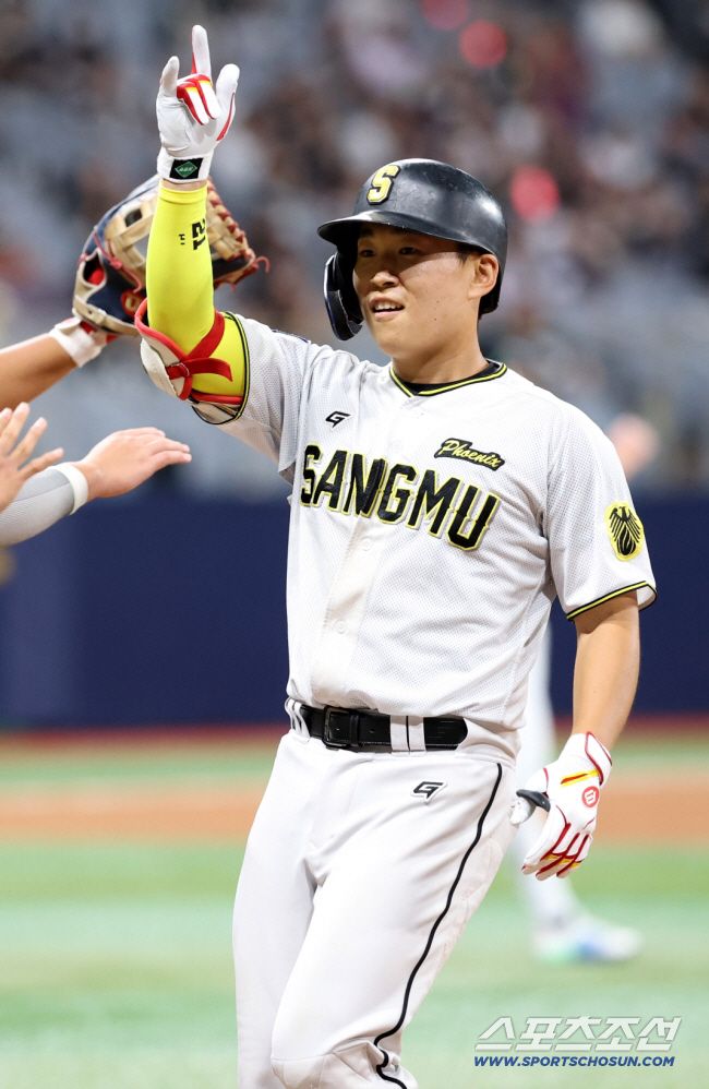 상무 시절 류현인. 스포츠조선DB