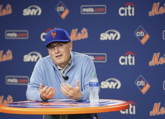 스티브 코헨 뉴욕 메츠 구단주는 카일 터커가 다저스로 향하자 내야수 보 비솃에 올인했다. AP연합뉴스