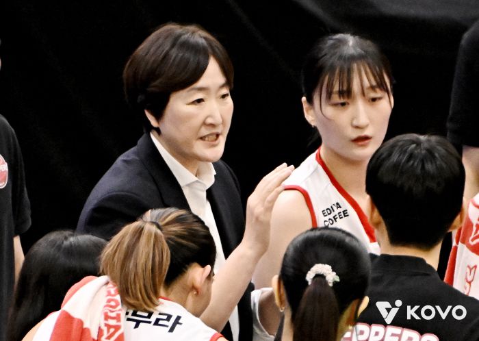 페퍼저축은행 장소연 감독