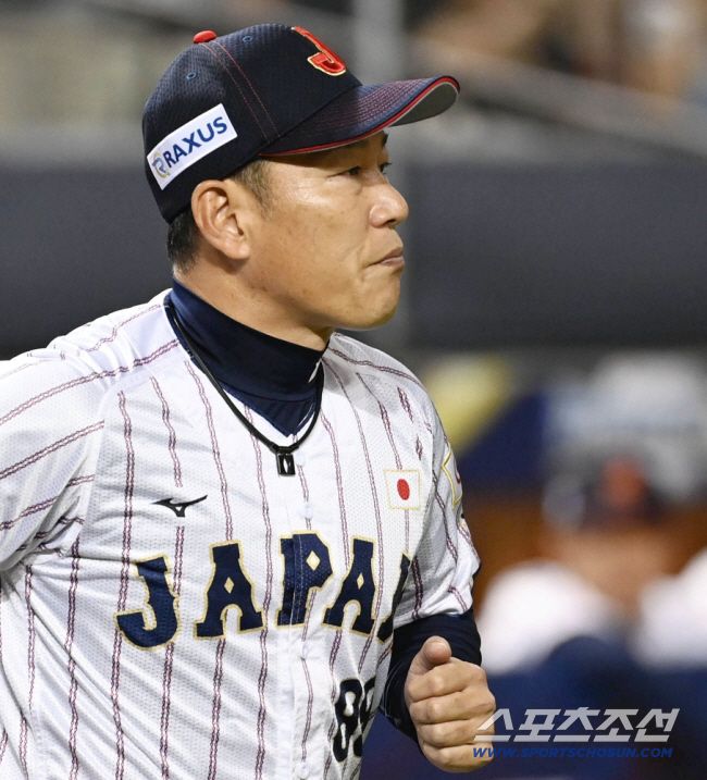 이바타 히로카즈 일본 대표팀 감독. 스포츠조선DB