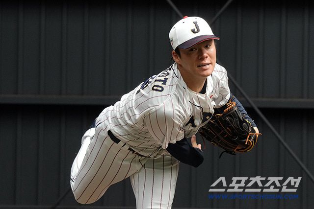 야마모토가 2023년 대표팀에서 불펜피칭하는 모습. 사진캡처=일본야구대표팀 홈페이지