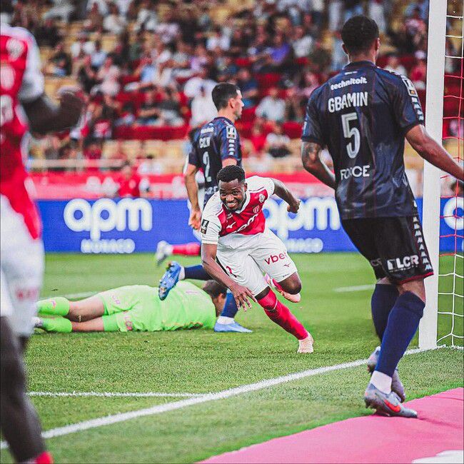 사진=안수 파티 SNS