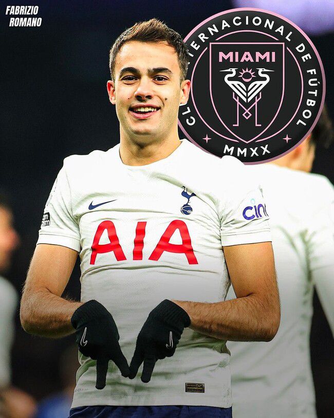 사진=로마노 기자 SNS