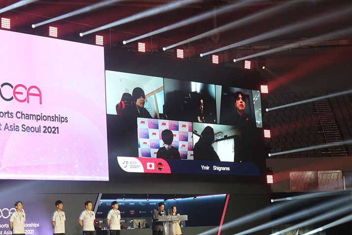 ▲ 일본은 자국 방역 지침에 따라 자신의 집이나 연습실에서 경기에 참가한다 (사진: 게임메카 촬영)